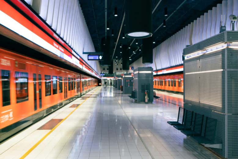 Estaciones de metro diseñadas como refugios