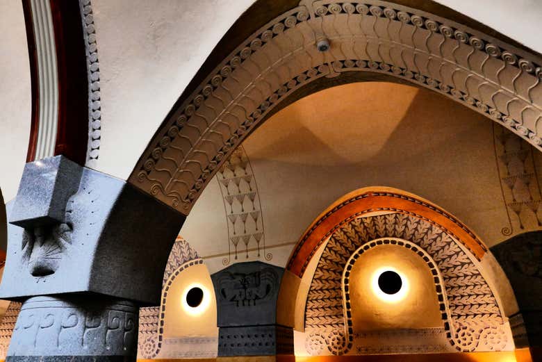 Visitando o interior da sala Jugendsal