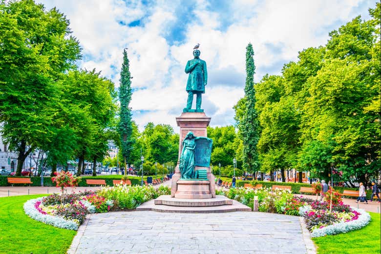 Statua nel Parco Esplanadi