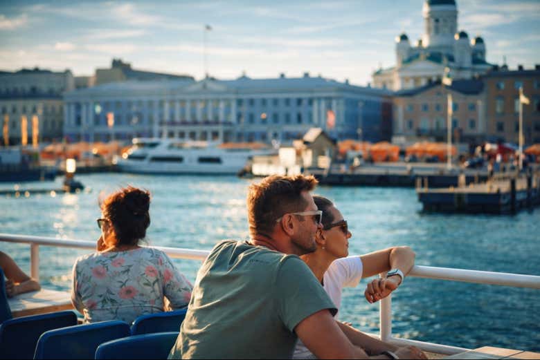 La mejor forma de ver Helsinki desde el agua