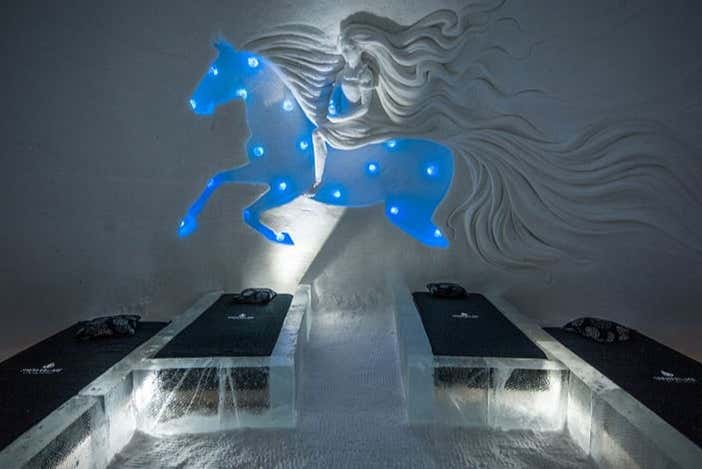 Figuras feitas de gelo