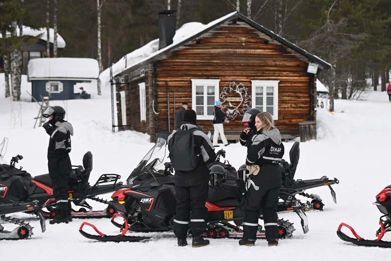 Vicino alle motoslitte