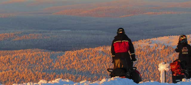 Northern Lights Snowmobile Tour