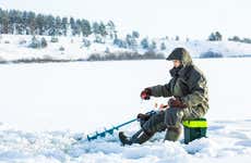 Balade à motoneige et pêche sur glace