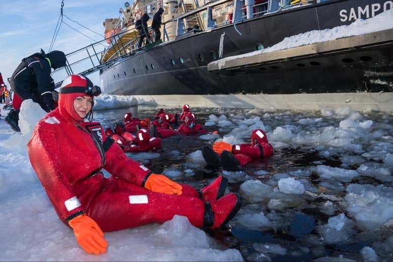 ¡Momento foto en el mar congelado de Botnia!