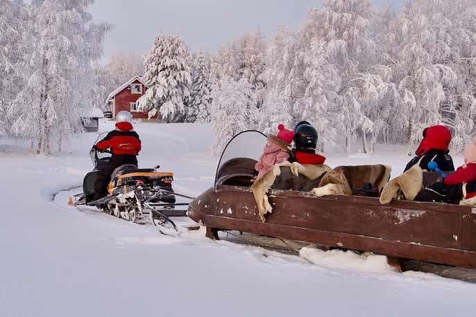 Visite des paysages enneigés de Rovaniemi