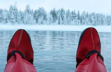 Flutuação em um lago congelado