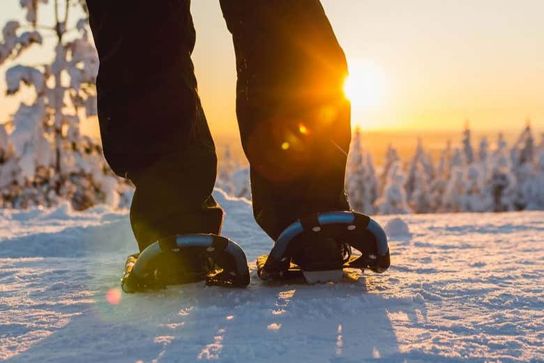 Começando a rota com raquetes de neve