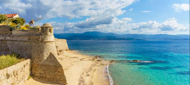 Tour por Ajaccio y Punta de la Parata para cruceros