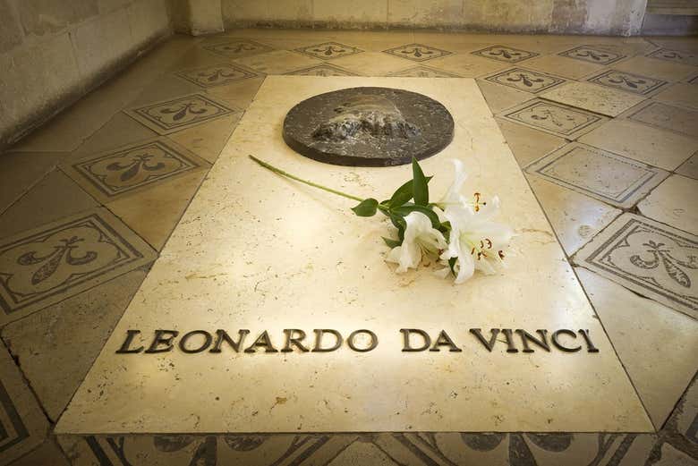 La tombe de Léonard de Vinci dans la chapelle Saint-Hubert