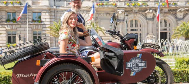 Tour privado en moto con sidecar por Amboise y Tours