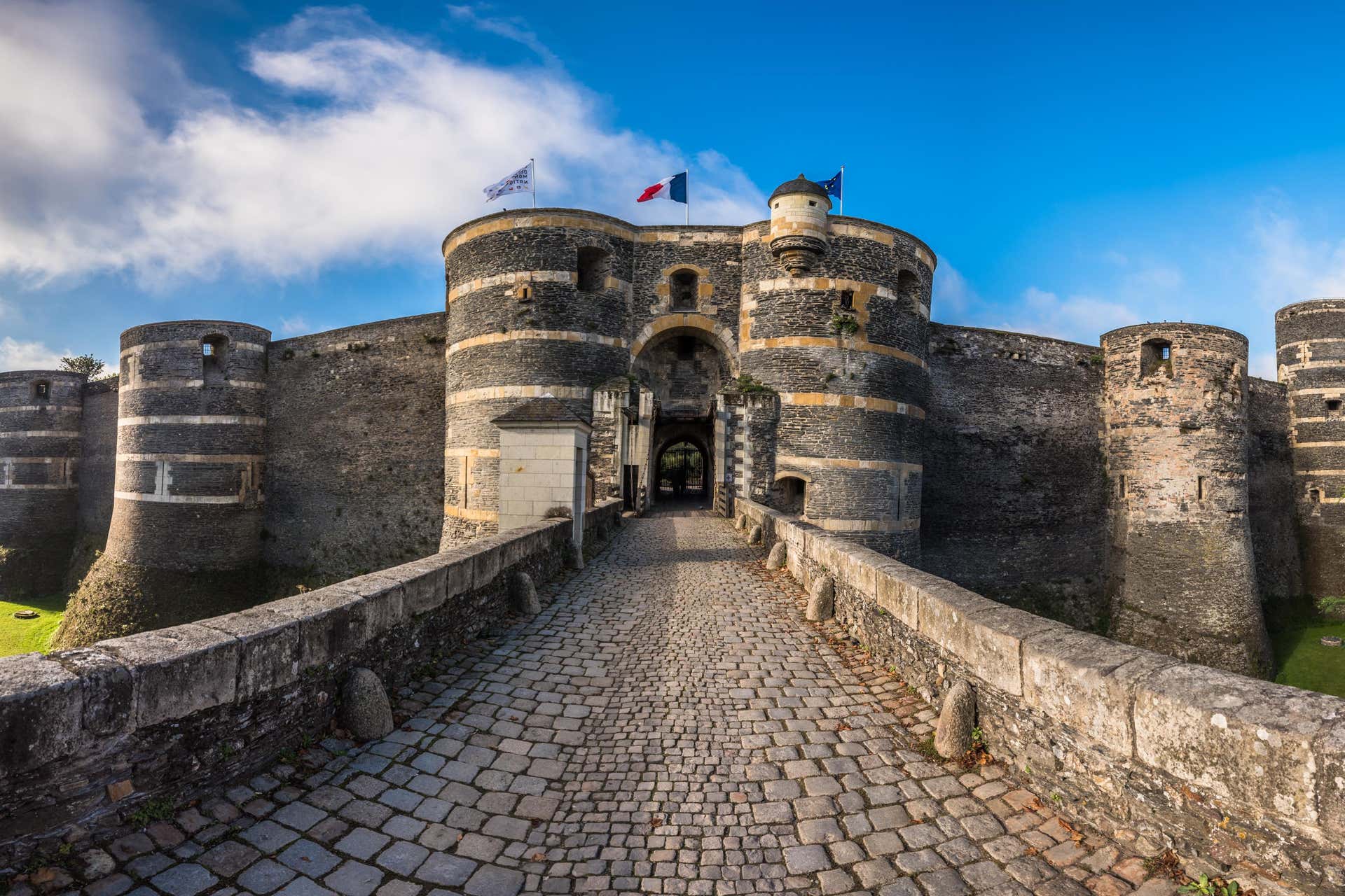 Ingresso do Castelo de Angers sem filas