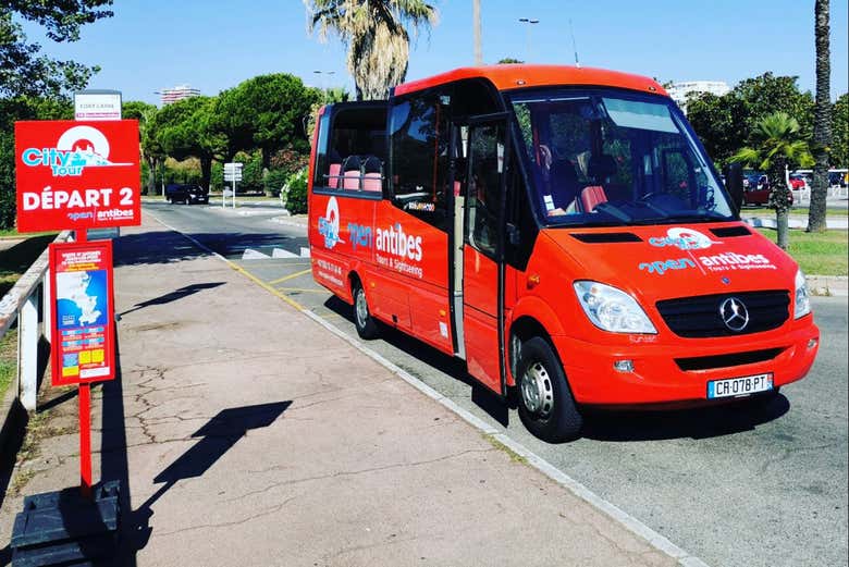 Parada 2 do ônibus de Antibes
