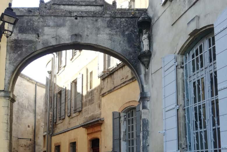 Arches in the city's historic centre