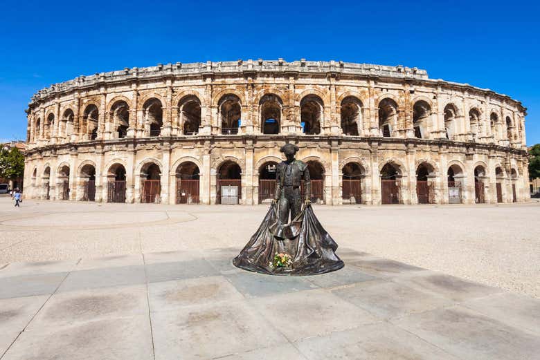 Vista del anfiteatro romano de Nîmes