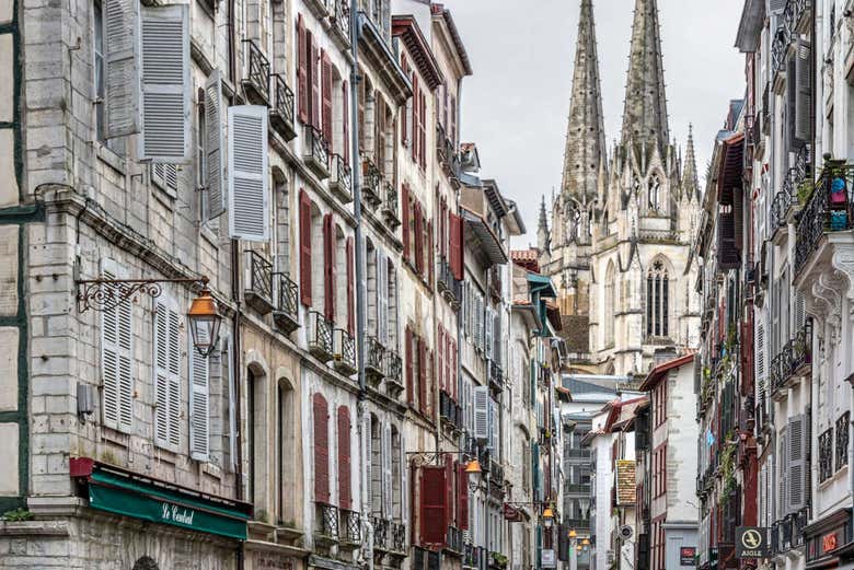 La Rue Port-Neuf