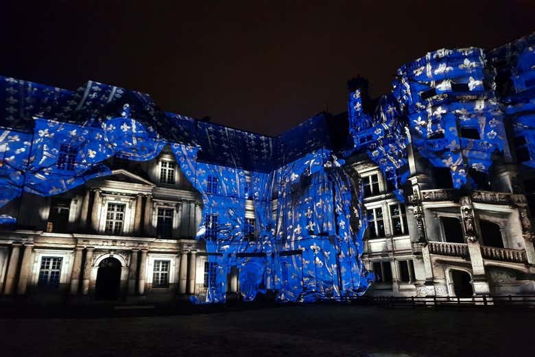 Telón sobre el castillo de Blois