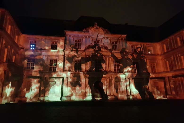 Découvrez l'histoire de France d'une façon unique