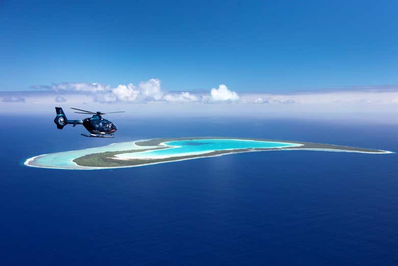 Durante o passeio de helicóptero por Bora Bora