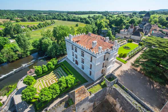 Entrada al castillo de Bourdeilles