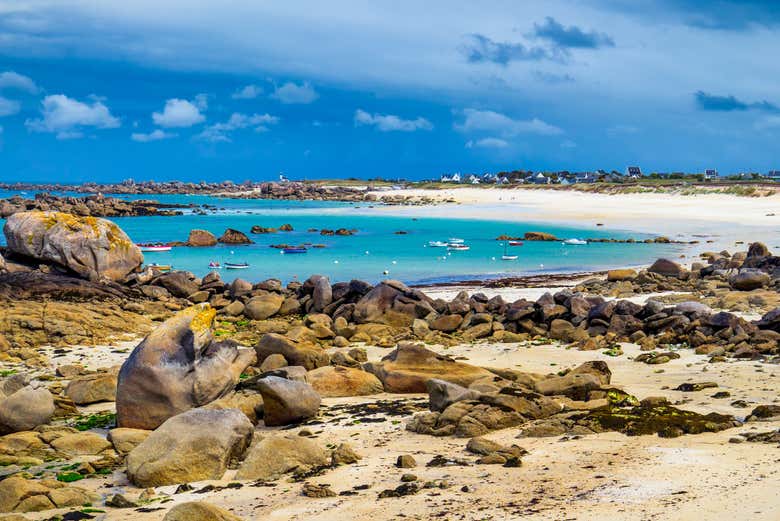 Costa de Leyendas, en el litoral de Bretaña