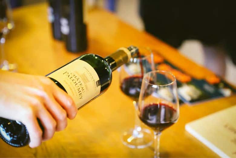 Probaremos un vino típico de Burdeos