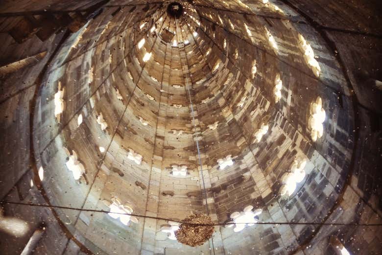 Interior de la aguja de San Miguel