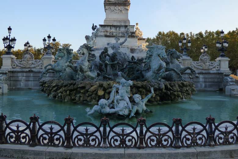 Fontana del Monument aux Girondins, in Place des Quinconces