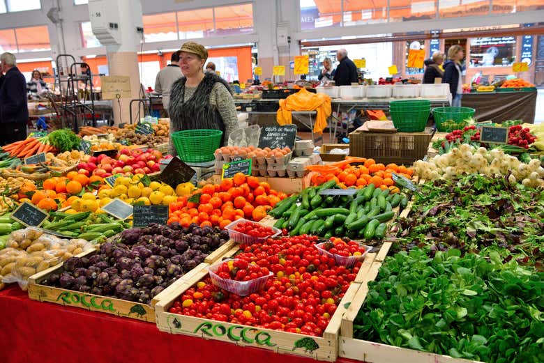 All'interno del Mercato di Forville