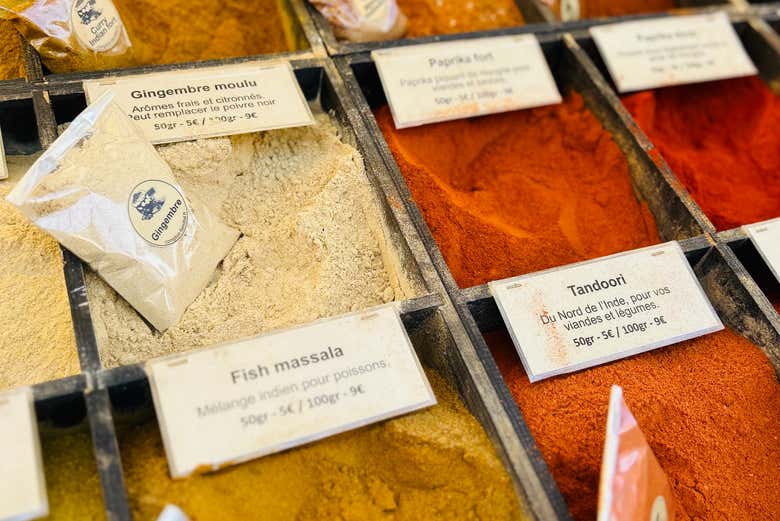 Especias en el Marché Forville