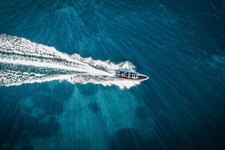 Vue aérienne sur le bateau