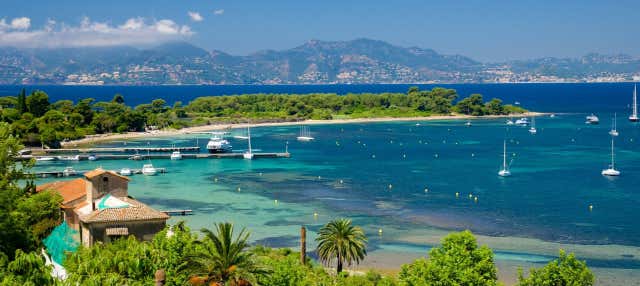 Balade en bateau dans la baie de Cannes