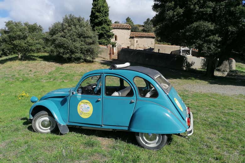 Profitez de la balade en Citroën 2CV