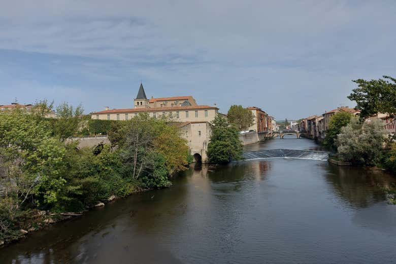 Río Agoût a su paso por Castres
