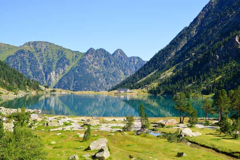 Panorámica del lago de Gaube