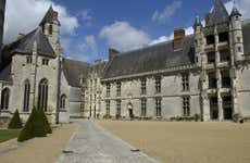 Entrada al castillo de Châteaudun