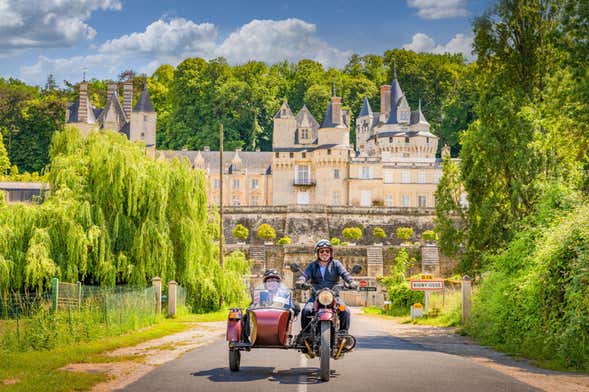 Tour privado en moto con sidecar por Chinon