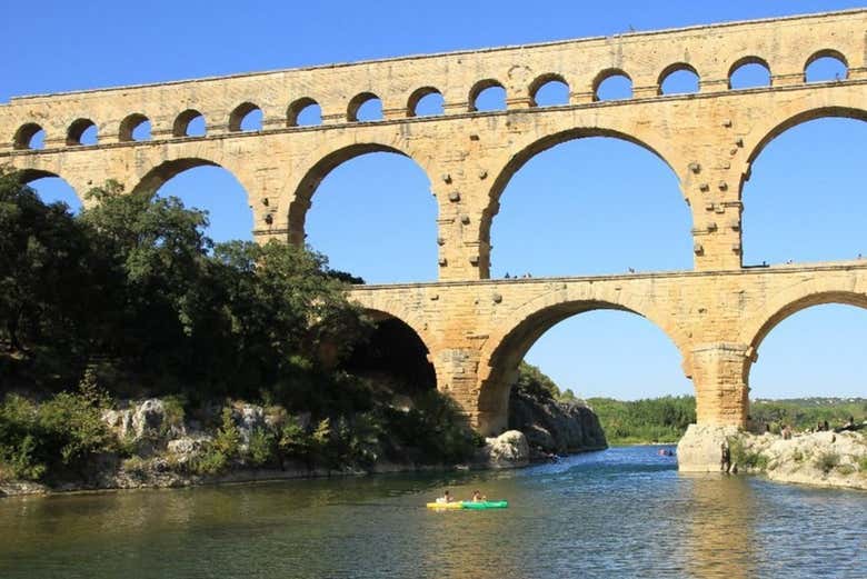 A Pont du Gard é o aqueduto mais famoso do sul da França