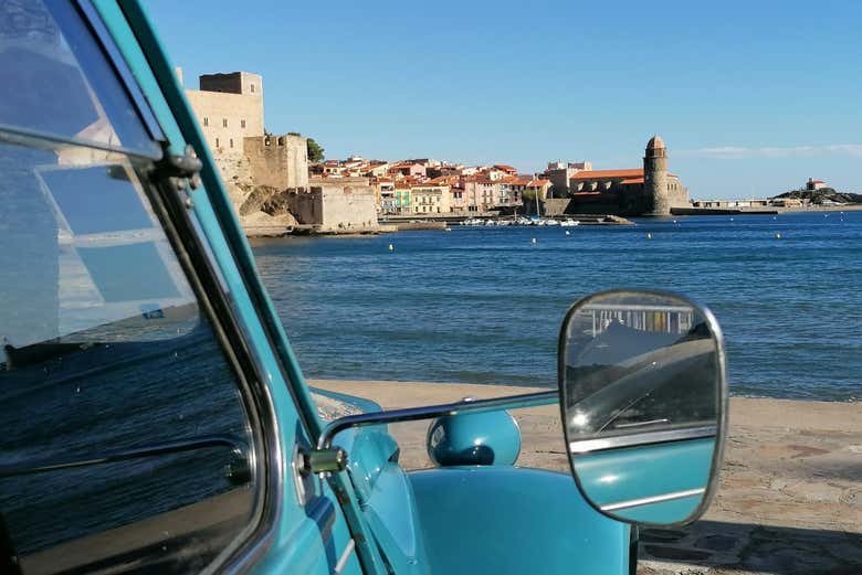 Vue sur Collioure depuis la voiture