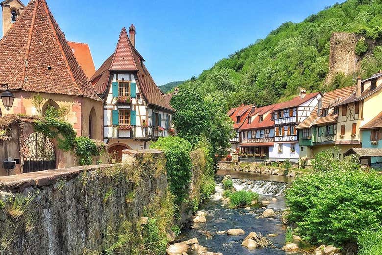 O rio Weiss passando por Kaysersberg