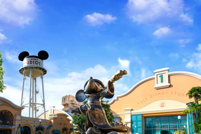 La entrada del Parque Walt Disney Studios