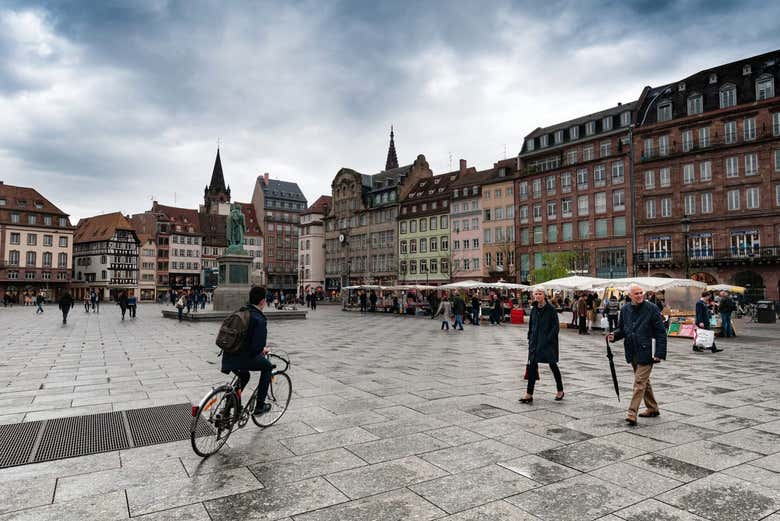 Recorriendo la plaza Kléber de Estrasburgo