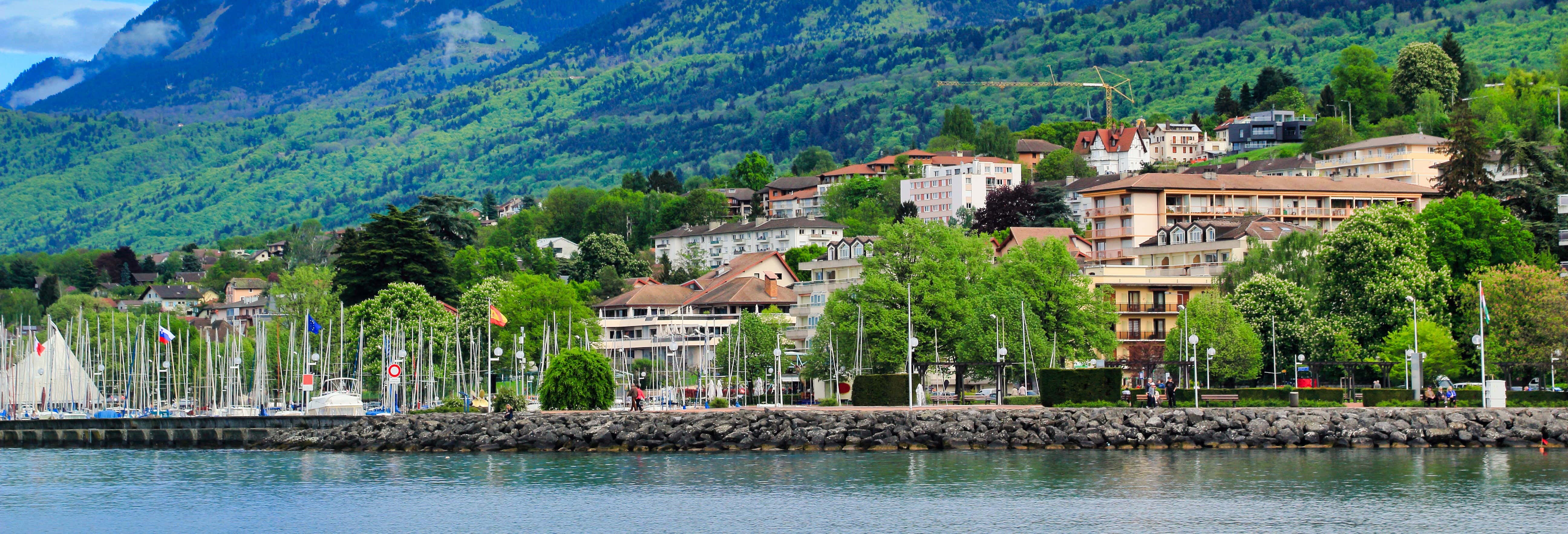 Évian-les-Bains