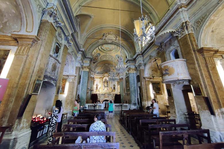 Interior da igreja de Notre-Dame-de-l'Assomption