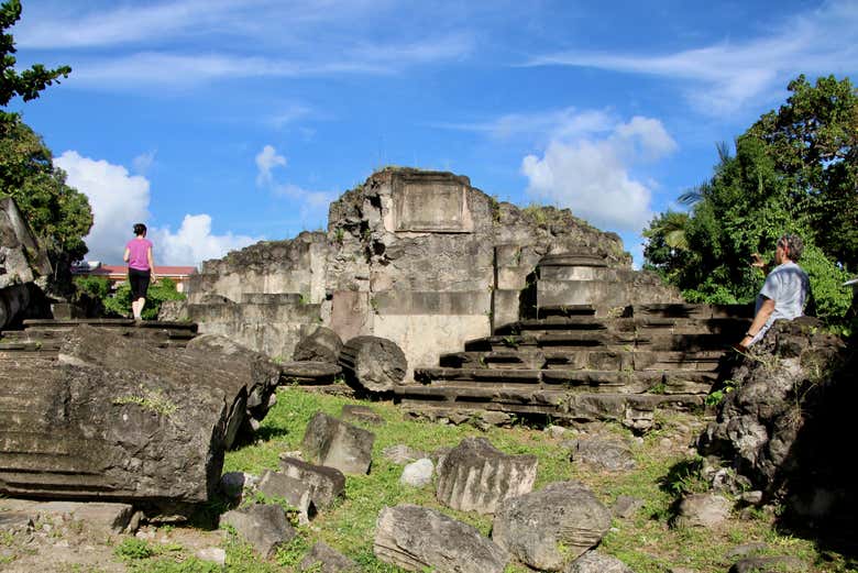Exploring the ruins of Saint-Pierre