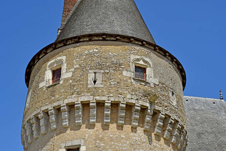 Une des tours du château