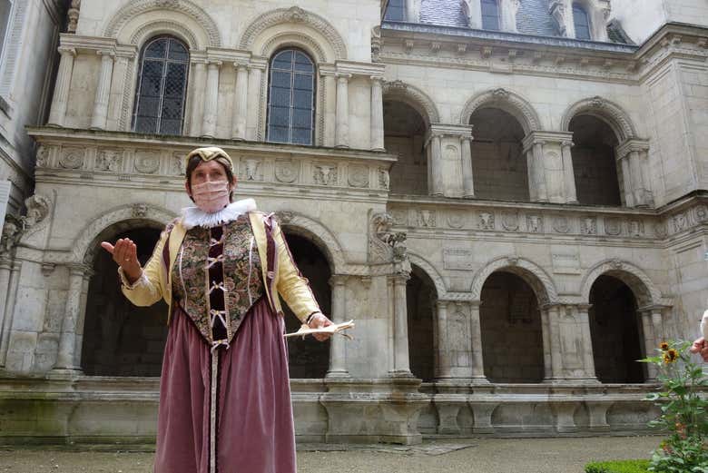 Découvrez La Rochelle avec une visite théâtrale