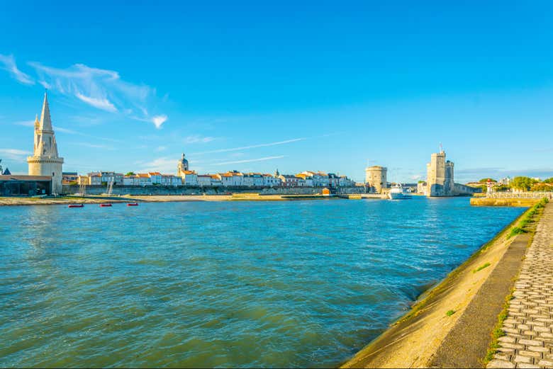 Explore La Rochelle's coastline
