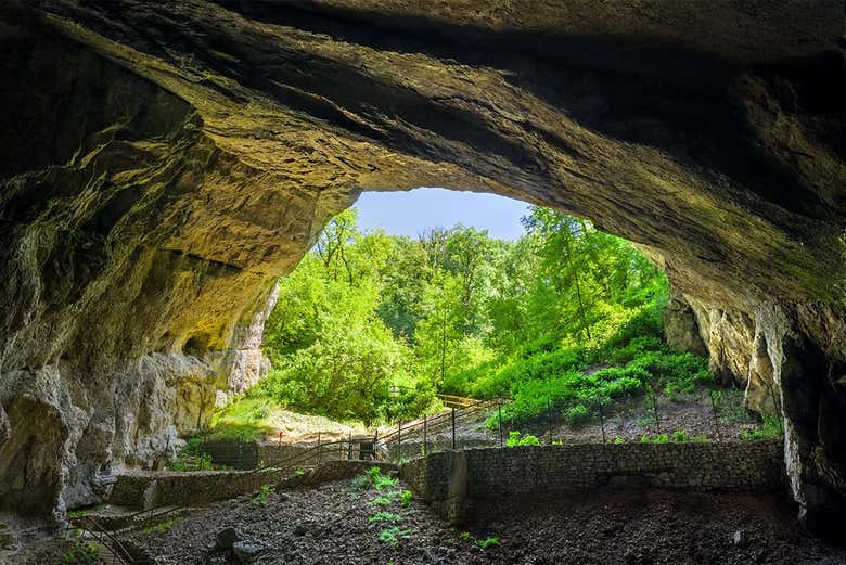 Paisagens das Grutas de Cerdon