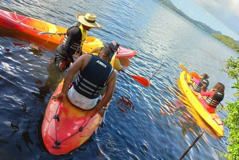Aprendiendo a manejar los kayaks